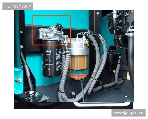 挖掘机油水分离器放水